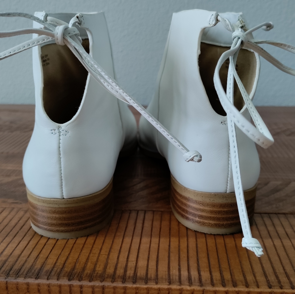 White 9.5 leather low heel booties